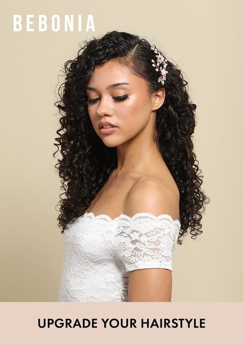 Enhance the beauty of your natural hair and create breathtaking wedding hairstyles that celebrate your unique curls. From romantic updos to cascading curls, these extensions blend seamlessly with your own hair, adding volume and length for an ethereal bridal look. Embrace your natural texture and make a statement as you walk down the aisle with Bebonia. 🌸✨ #NaturalCurls #WeddingHairInspo #BeboniaExtensions Wedding Hair Curly Down, Bridal Curly Hair, Natural Curls Wedding Hair, Down Curly Hairstyles, Romantic Updos, Cascading Curls, Perfect Curly Hair, Romantic Updo, Curly Wedding Hair