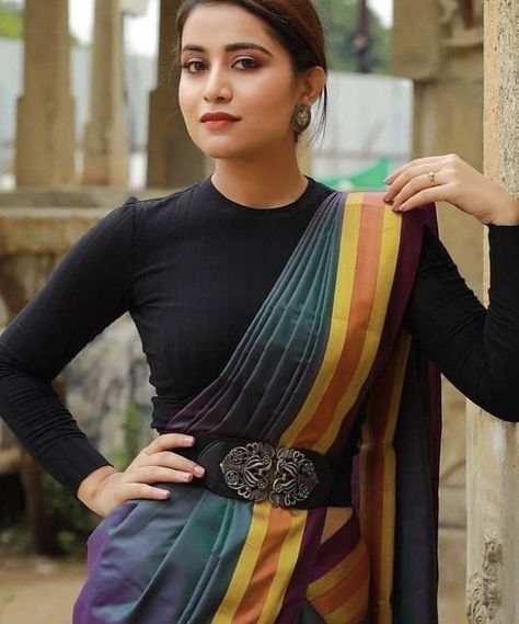 Black Blouse Designs For Saree, Blouse Designs For Saree, Black Blouse Designs, Draping Styles, Saree With Belt, Slides Outfit, Saree Blouse Styles, Saree Blouses Designs, Saree Wearing Styles