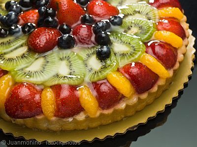 Strawberry Tarts Recipe, Vanilla Fruit, German Cake, German Desserts, German Baking, Strawberry Tart, Vanilla Recipes, Flan Recipe, Fruit Tart