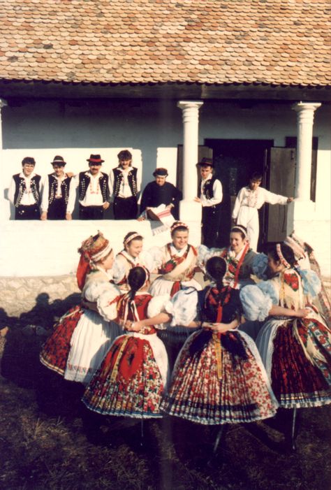 Ukrainian Dance Aesthetic, Hungarian Aesthetic, Hungarian Culture, Poland Culture, Ukrainian Culture, Slavic Folklore, Dark Castle, Russian Culture, Shall We Dance