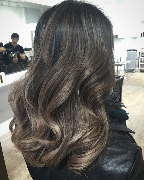 From black hair to gorgeous light ash brown that just melts❤️❤️❤️ The integrity of my clients hair is so intact because of the magic potion…” • Mar 10, 2016 at 5:21am UT Brown Hair Balayage Ideas, Brown Hair Lowlights, Balayage Hair Brunette Short, Asian Hair Balayage, Hair Balayage Ideas, Asian Balayage, Balayage Hair Styles, Hair Color Asian, Balayage Ideas