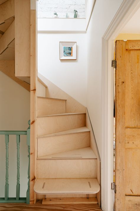 For Sale: Newport Road II, London E10 | The Modern House Small Attic Staircase, Tiny Loft Conversion Ideas, Loft Room Stairs, Modern Loft Conversion, Add Stairs To Attic, Modern Victorian Kitchen Ideas, Loft Conversion Stairs Small Landing, Loft Conversion Staircase, Modern House Hallway