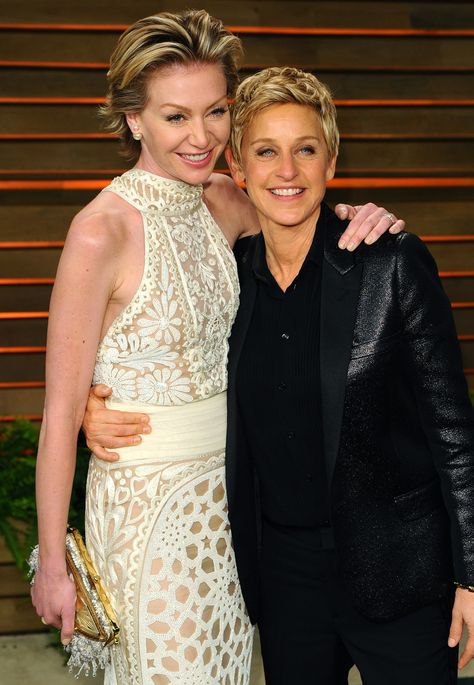 These two! Ellen Degeneres And Portia, Ellen And Portia, House Flipper, Not Having Kids, Portia De Rossi, Cute Celebrity Couples, The Ellen Show, Commitment Ceremony, Famous Couples