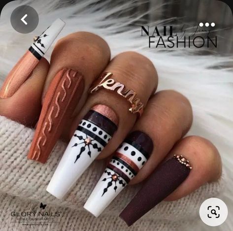 Terra Cotta Nails Design, Boho Winter Nails, Unghie Nail Art, Sassy Nails, Glamorous Nails, 2023 Trends, Winter Nail, Luxury Nails, Xmas Nails