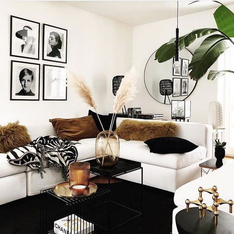 Casa Rock, Black And White Living Room, Luxury Inspiration, White Living, Living Room Decor Cozy, White Living Room, Event Ideas, Living Room Inspo, A Living Room