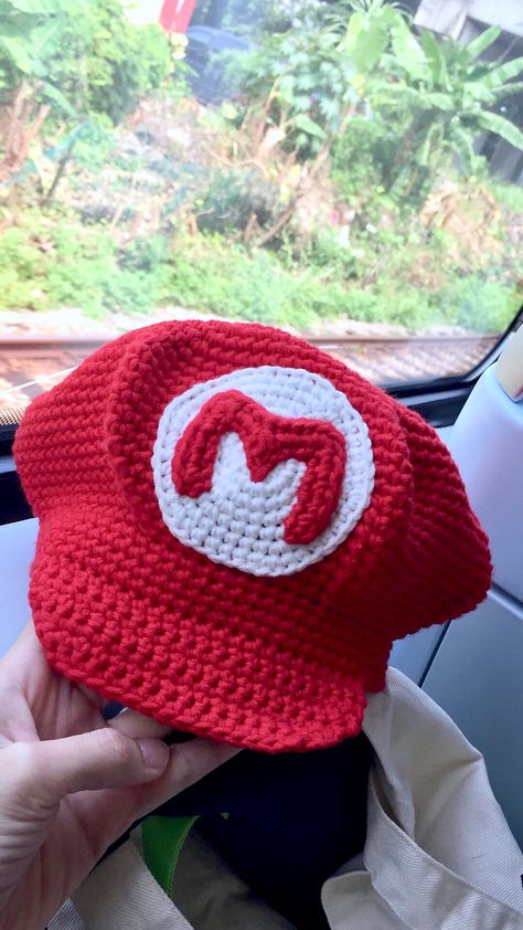 Ravelry: szenooi's Super Mario Hat Crochet Mario Hat, Luigi Hat, Cute Things To Crochet, Super Mario Hat, Mario Crochet, Mario Hat, Super Mario And Luigi, Things To Crochet, Mario And Luigi