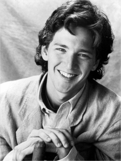 Andrew McCarthy, where did he go? Soo cute. Andrew Mccarthy, Brat Pack, Actor Studio, James Spader, Look At The Stars, Teenage Years, Hollywood Actor, Celebrity Art, Cute Actors