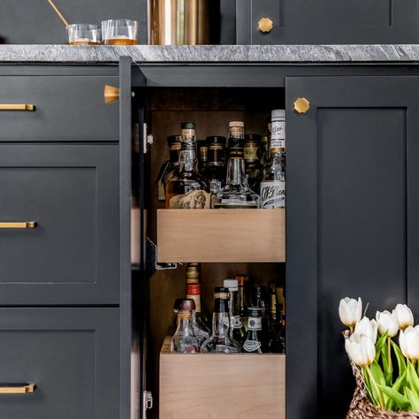 Small Dry Bar Nook, Small Bar Cabinet Ideas For Home, Home Bar Storage Ideas, Home Dry Bar Designs, Built In Mini Bar Ideas, Dining Room Dry Bar Ideas, Wet Bar Wine Storage, Dry Bars Ideas For Home, Small Bourbon Bar