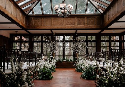 4 Intimate Indoor Wedding Venues in Massachusetts for romantic ceremonies and receptions. Willowdale Estate, a weddings and events venue in New England. WillowdaleEstate.com | Rachel Rodgers Photography Rachel Rodgers, Indoor Fall Wedding, Indoor Wedding Venues, Willowdale Estate, Massachusetts Wedding Venues, La Wedding Venues, Fall Wedding Venues, Glass Conservatory, Winter Wedding Venues