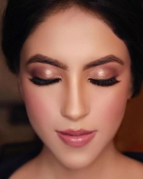 Top 50+ Wedding Guest Makeup - Wedding Guest Makeup Simple Bride Eye Makeup, Eye Makeup For Reception Look, Roka Look For Bride, Bridal Makeup Western, Makeup Look For Engagement Indian, Subtle Engagement Makeup, Eyeshadow Makeup Indian, Makeup For Engagement Indian, Wedding Reception Makeup Look