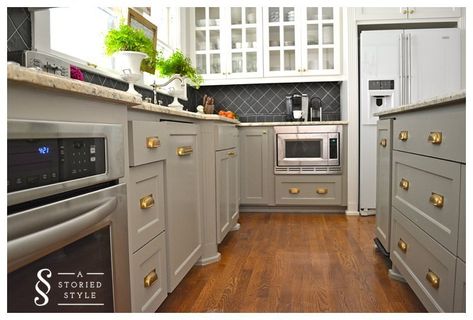 Rockport Gray, Kitchen Cabinet Inspiration, White Fridges, Texas Kitchen, Condo Kitchen, Kitchen Refresh, Gray Cabinets, Kitchen Cabinet Styles, Cabinet Color