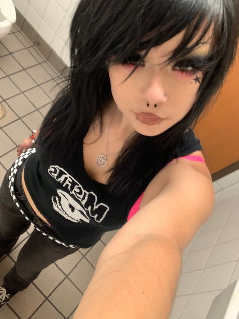 Scene Kid Makeup, Scene Girl Makeup, Scene Makeup Looks, Emo Girl Makeup, Grungy Makeup, Makup Looks, Scene Makeup, Emo Scene Hair, Scene Girl