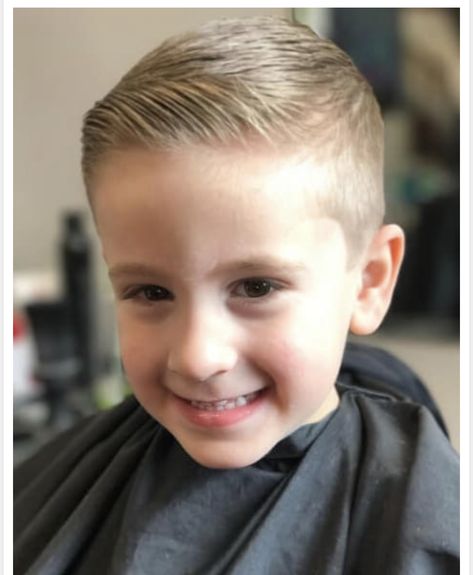 Combover Haircut, Boys Mohawk, Hairstyles For School Boy, Kids Hairstyles Boys, Boys Haircut Styles, Mohawk Haircut, Boy Haircuts Short