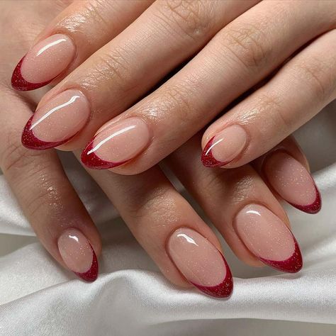 13. Small Round French Nails, Short Round Brown French Tip Nails, Oval French Nails Colour, Oval Nails With Design, Fall French Tips Almond, Short Oval Nails French Tip, Micro French Manicure Almond, Fall Nails Short Round, Round Gel Nails Short