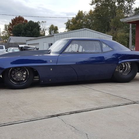 #ForSale: 1969 Camaro Drag Car. Mild steel, 7.50 cert on 6/9/19. Alky injected big block Chevy engine with about 50 1/8 mile passes on it. Powerglide transmission. Fabricated 9" rear and 4 link suspension. Drag Cars Racing, Drag Cars For Sale, Camaro Race Car, 4 Link Suspension, Oval Door, Chevy Vega, 3rd Gen Camaro Drag Car, Skin Moles, Barn Find Cars