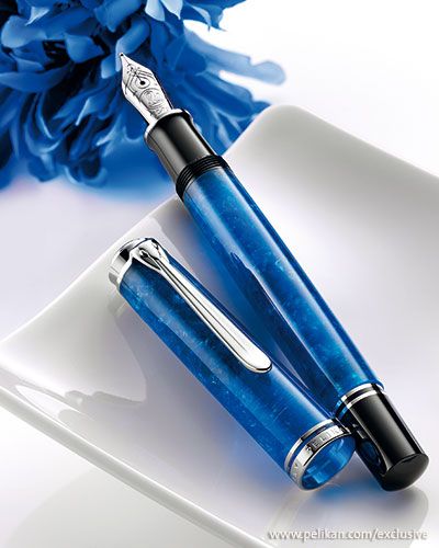 Pelikan Souveran 805 Vibrant Blue Pen Pelikan Fountain Pen, Expensive Pens, Elegant Pens, Pretty Stationery, The Pen Is Mightier, Blue Fountain, Quill Pen, Vintage Pens, Fine Writing Instruments