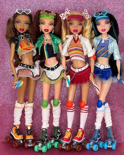 Liv Dolls, Bratz Doll Outfits, Barbie Box, Custom Barbie, My Scene, Barbie Fashionista Dolls, Bratz Inspired Outfits, Roller Girl, Doll Display