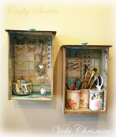 Crafty Secrets Vintage Paper Crafts, stamping Ideas: Decoupage drawers, Vicki’s Giveaway, School Papers, Fabulous Samples & More! Decoupage Drawers, Drawers Repurposed, Vintage Paper Crafts, Muebles Shabby Chic, Koti Diy, Old Drawers, Dekor Diy, Old Dressers, Décor Diy