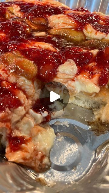 Zakia B. on Instagram: "Strawberry Cheesecake Stuffed Hawaiian Rolls 🍓 These were delicious and shoutout to @almighty__brand for the dessert idea/request. Everyone always asks who is responsible for eating all my desserts.. its him 😂 Strawberry Sauce * 1lb of strawberries, cleaned and chopped * 1/3 cup white granulated sugar * 1 tbsp lemon juice * 1 tub of Philadelphia no bake cheesecake filling, got this at walmart If you can’t find the tub, here is an easy recipe for filling: * 2- 8oz bars of cream cheese, softened at room temperature * 1/4 cup sugar * 2 tsp vanilla extract Whip these together in a bowl until fully combined and boom you have filling. * 1/3 cup brown sugar * 3 tbsp butter * 2 tsp cinnamon * 12 pack of Kings Hawaiian Rolls * 1 piping bag or just scoop cheesecake fill Stuffed Hawaiian Rolls, Philadelphia No Bake Cheesecake Filling, Kings Hawaiian Rolls, No Bake Cheesecake Filling, King Hawaiian Rolls, Quick Cookies, Easy Sweets, Kings Hawaiian, Cheesecake Filling