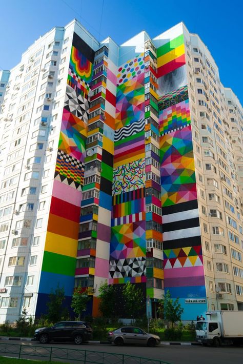 Okuda – StreetArtNews Large Mural, Urban Street Art, Colourful Buildings, Murals Street Art, Museum Of Contemporary Art, Street Art Graffiti, Outdoor Art, Street Artists, Mural Art