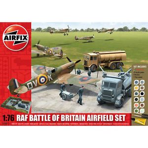 Airfix Models, Airfix Kits, Plastic Man, Supermarine Spitfire, Scale Model Kits, Nostalgic Toys, Military Modelling, Plastic Model Kit, Battle Of Britain