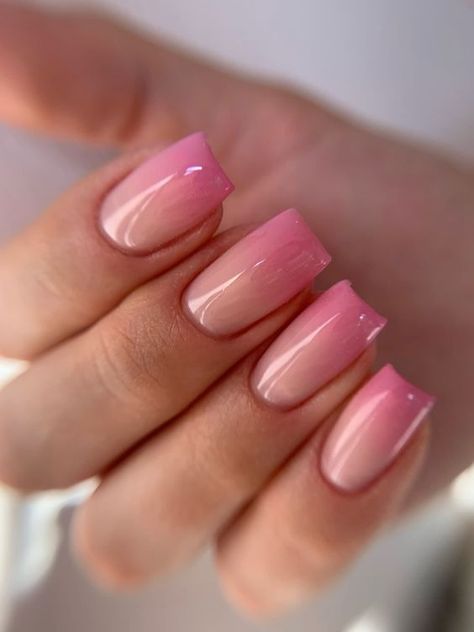 50+ Stunning French Tip Nail Designs - Boss Babe Chronicles Ombre Wedding Nails, Tip Nail Designs, Rounded Acrylic Nails, French Tip Nail Designs, French Pink, Ombre Wedding, Simple Gel Nails, Casual Nails, Pink Acrylic Nails