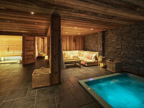 Ski House Living Room, Ski Essentials, Basement Sauna, Scandinavian Saunas, Spa Suite, Sunken Hot Tub, Large Hot Tub, Gym Design Interior, Indoor Spa