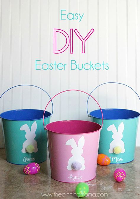 Super easy custom DIY Easter Basket with a FREE cut file for your Silhouette CAMEO or Portrait. Homemade Easter Baskets, Creative Easter Baskets, Custom Easter Baskets, Easter Buckets, Easter Basket Ideas, Easy Easter Crafts, Custom Easter, Easter Basket Diy, Easter Projects