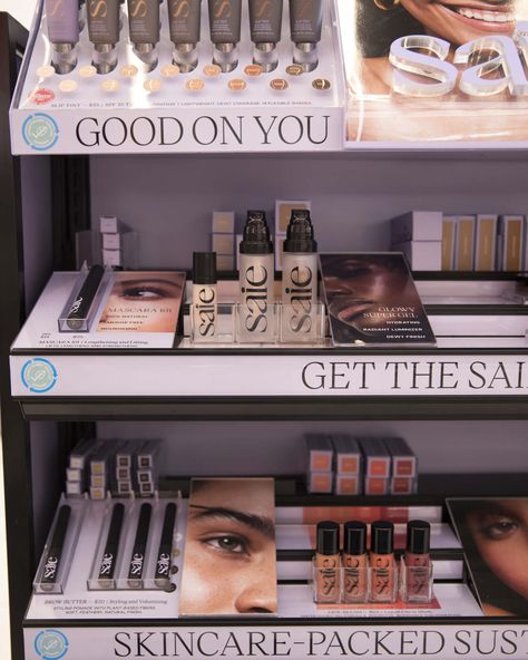 Makeup Display Ideas Retail, Makeup Display Ideas, Display Ideas Retail, Beauty Retail, Makeup Display, Morphe Makeup, Retail Space, Retail Display, Retail Design