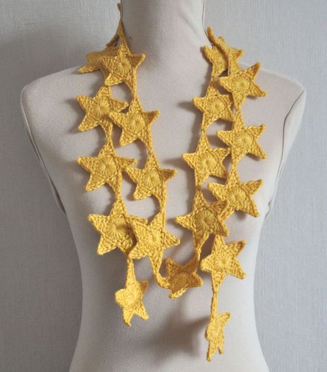 Crochet Gold Yellow Star Garland Star Chain Crochet, Star Scarf Crochet, Crochet Star Clothes, Yellow Yarn Crochet Projects, Eclipse Crochet, Yellow Crochet Ideas, Clowncore Crochet, Crochet Star Sweater, Yellow Crochet Projects