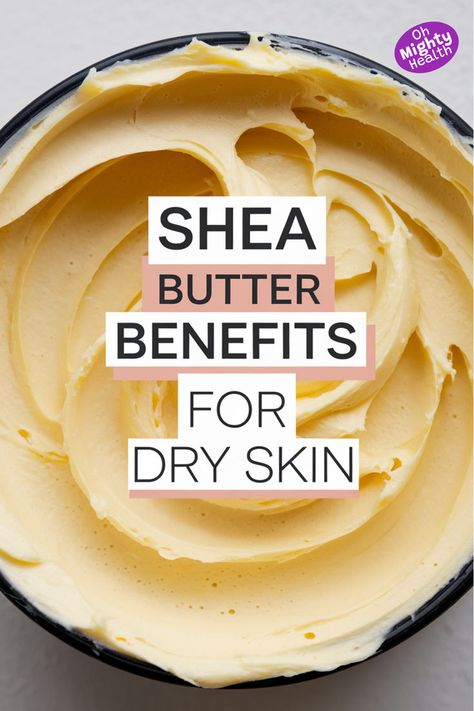 Close-up of whipped raw shea butter with text overlay showing shea butter benefits for dry skin treatment and natural skincare, displayed in a black bowl with swirled texture Benefits Of Shea Butter For Skin, Shea Butter Face, Shea Butter Benefits, Underarm Whitening Cream, Shea Butter Hair, Skin Lightening Cream, Skin Natural Remedies, Unrefined Shea Butter, Lightening Creams