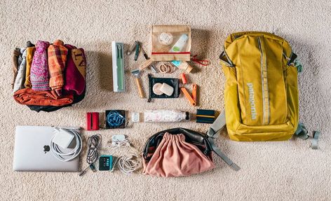 13 Easy Minimalist Packing Tips for Travel Hiking Bag Essentials Packing Lists, Travel With Backpack Only, Backpack Essentials Travel, One Bag Travel Women Packing List, Packing For Camping, Europe In Spring, International Packing List, Minimalist Travel Packing, Packing List For Europe