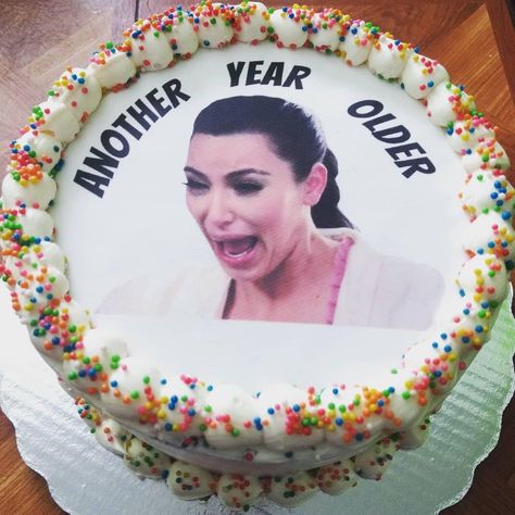 Funny 24th Birthday Cake, 19 Birthday Cake Funny, Funny Bday Cake For Women, Funny Birthday Cakes For Adults, Funny Cake Designs For Best Friend, Funny Cake Ideas Humor Friends, Cake Ideas Funny, Birthday Cake Writing Ideas Funny, 27 Birthday Cake