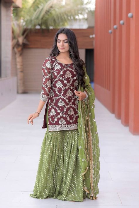 Sharara Suit Designs Latest, Palazzo Styles, Green Sharara Suit, Sharara Suit Designs, Green Sharara, Designer Sharara, Women Salwar Suit, Mehendi Outfit, Georgette Material