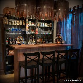 - Vinyl Philosophy -: DIY Home Bar built from IKEA Stuff Ikea Closet Hack, Ikea Bookshelf, Upcycle Home, Ikea Bar, Bar At Home, Bar For Home, Home Office Closet, Bookcase Bar, Ikea Billy Bookcase Hack