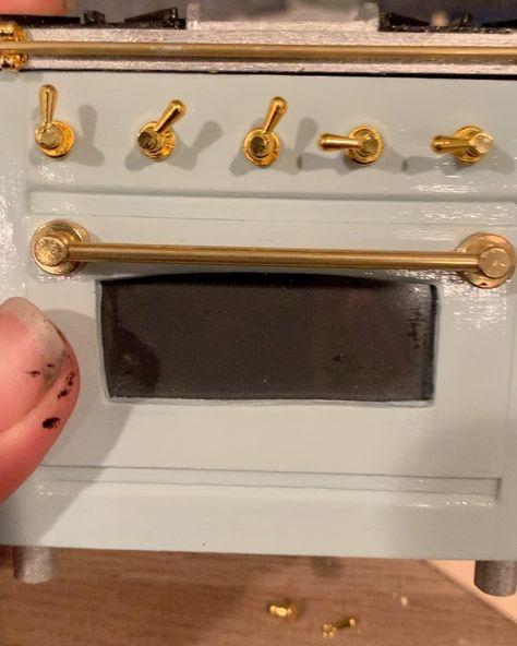 Oven Hardware, Miniature Oven Diy, Miniature Door Hinges Diy, Miniature Oven, Miniature Kitchen Cabinets, Bakers Oven, Diy Miniature Dollhouse Fridge, Real Good Toys, Oven Diy