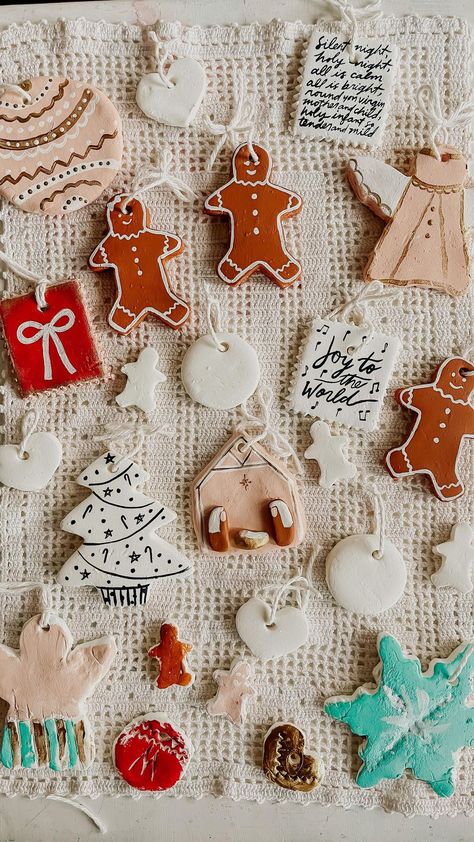 How To Glaze Salt Dough Ornaments, Angel Salt Dough Ornaments, Christmas Ornaments Homemade Salt Dough, Smooth Salt Dough Recipe, Snowman Salt Dough Ornaments, Salt Dough Ornament Painting Ideas, Diy Christmas Ornaments Aesthetic, Baking Soda Cornstarch Ornaments, Salt Dough Ornaments Designs