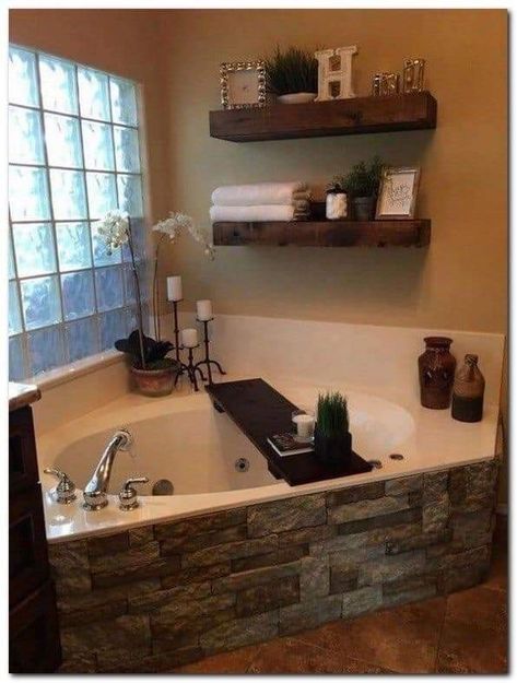 Farmhouse Bathroom Decor Ideas, Cozy Bathroom, Bathtub Decor, Floating Shelves Bathroom, Diy Bathroom Storage, Corner Tub, Bad Inspiration, Master Decor, Jacuzzi Tub