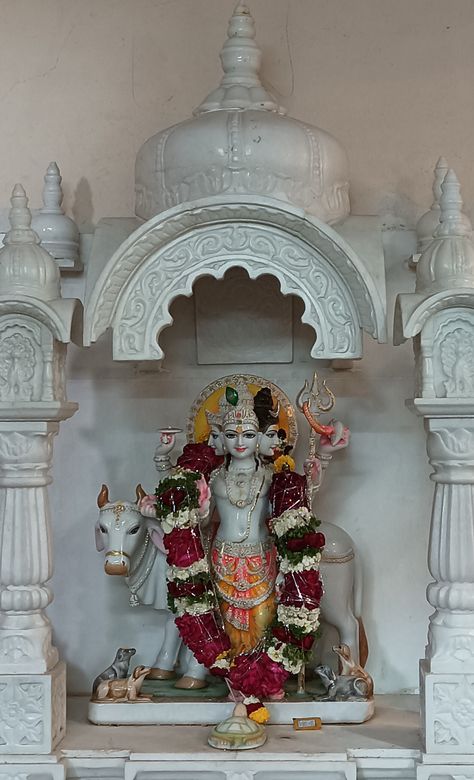 Guru Dattatreya