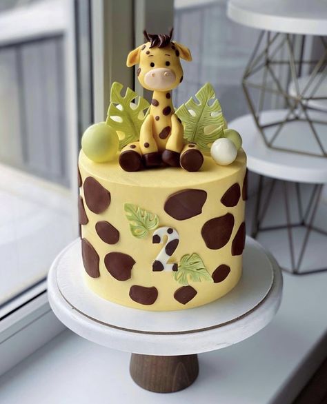 Kue Disney, Fondant Giraffe, Giraffe Cake Topper, Giraffe Birthday Cakes, Giraffe Birthday Parties, Giraffe Cake, Giraffe Cakes, Animal Birthday Cakes, Giraffe Birthday