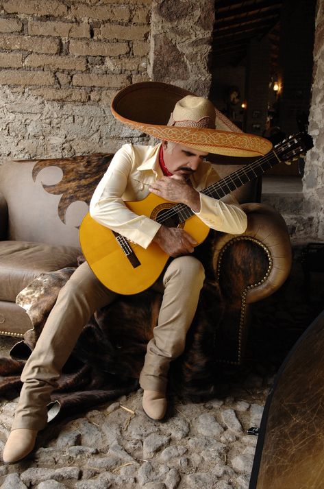 Vicente Fernandez.. Mexican People, Vicente Fernandez, Mexican Heritage, Mexico Culture, Mexican American, Don Juan, Latin Music, We Are The World, Mexican Culture