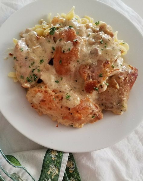 CROCK POT CREAM CHEESE CHICKEN – dawns-ad-lib.com® Chicken Cream Cheese Crock Pot, Cream Cheese Crockpot Chicken, Chicken Recipes With Cream Cheese, Stuffed Chicken Breast Cream Cheese, Chicken And Cheese Recipes, Dinner Recepies, Crockpot Chicken Thighs, Slow Cooker Chicken Thighs, Crock Pot Recipes