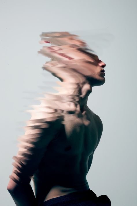 Glitch Long Exposure Portrait, Pierre Debusschere, Psy Art, Photo Fun, 사진 촬영 포즈, Zoom Photo, Glitch Art, Foto Art, Long Exposure