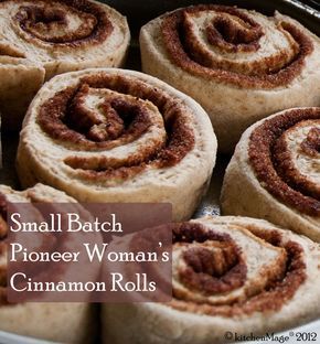 Pioneer Biscuits, Pioneer Woman Cinnamon Rolls Recipe, Pioneer Woman Cinnamon Rolls, Batch Recipes, Tall Tale, Small Batch Baking, Christmas Miracle, Flaky Biscuits, Chips Ahoy