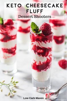 Keto Cheesecake Parfait, Rasberry Desserts Keto, Keto Parfait Recipes, Keto Raspberry Desserts, Cheesecake Fluff Dessert, Raspberry Cheesecake Fluff, Xmas Shots, Keto Cheesecake Fluff, Keto Raspberry Cheesecake