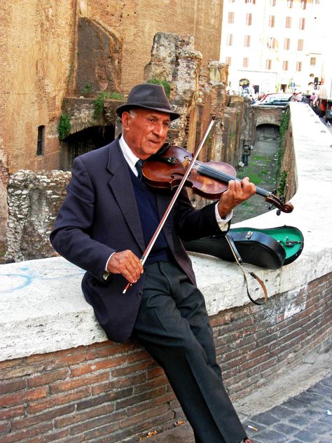 Italian Music, Street Musician, The Pantheon, Italian Life, Cobblestone Streets, Music Help, Italian Heritage, The Violin, Music Case