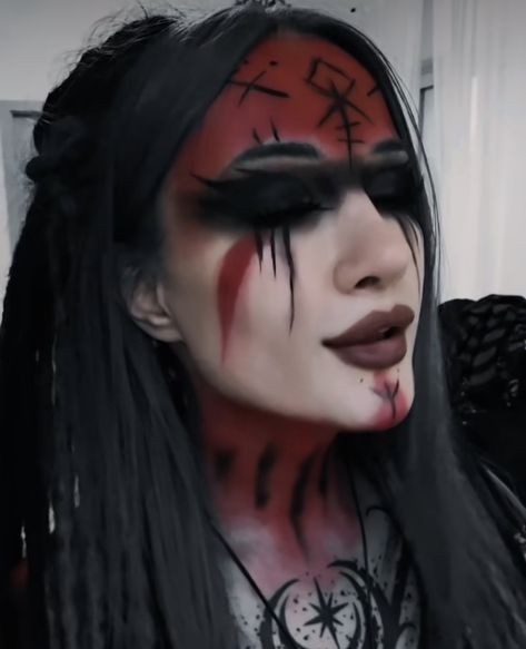 Black Fingers Makeup, Dark Viking Makeup, Cold Face Makeup, Demon Nun Makeup, Black Veins Makeup, Women’s Viking Makeup, Demon Witch Makeup, Red Witch Makeup Halloween, Red And Black Witch Makeup