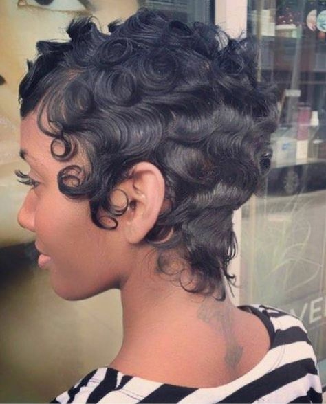 Finger Waves Short Hair, Finger Wave Hair, Natural Hair Short Cuts, Short Hair Pixie Cuts, Short Sassy Hair, Sassy Hair, Penteado Cabelo Curto, Hair Crush, Short Natural Hair Styles