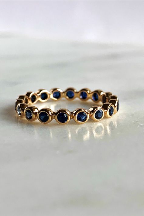 Vintage Stone Ring, Gold And Blue Ring, Unique Jewelry Vintage, Vintage Jewelry Rings, Mick Schumacher, Casual Rings, Jewelry Accessories Ideas, Natural Nature, Gold And Blue