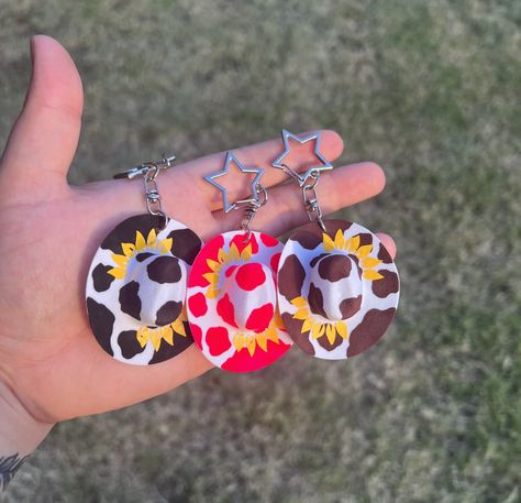 mini cowboy hat keychain or car charm  2 inches pick your color  any questions please message me Cowboy Hat Keychain, Cowboy Hat Crafts, Stuff For Car, Mini Cowboy Hat, Mini Cowboy, Market Day Ideas, Chain Ideas, Distance Friendship, Long Distance Friendship